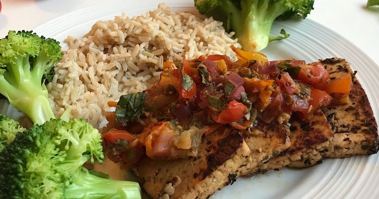 Tofu mariné au balsamique et chutney chaud de tomates